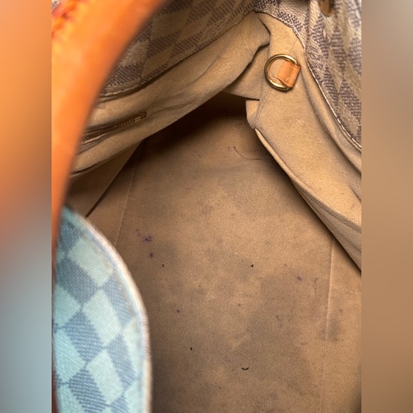 Louis Vuitton Damier Azur Artsy MM - Picture 11 of 17